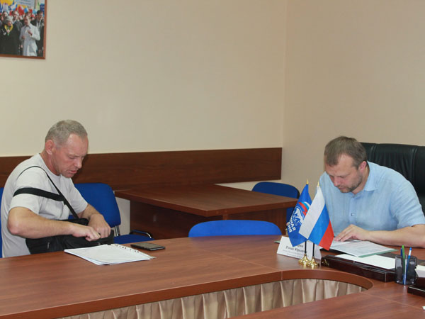 Заварин_прием2.jpg /upload/medialibrary/0d0/0d08284aa5b3a1a3aedb97a97dfe3331.jpg