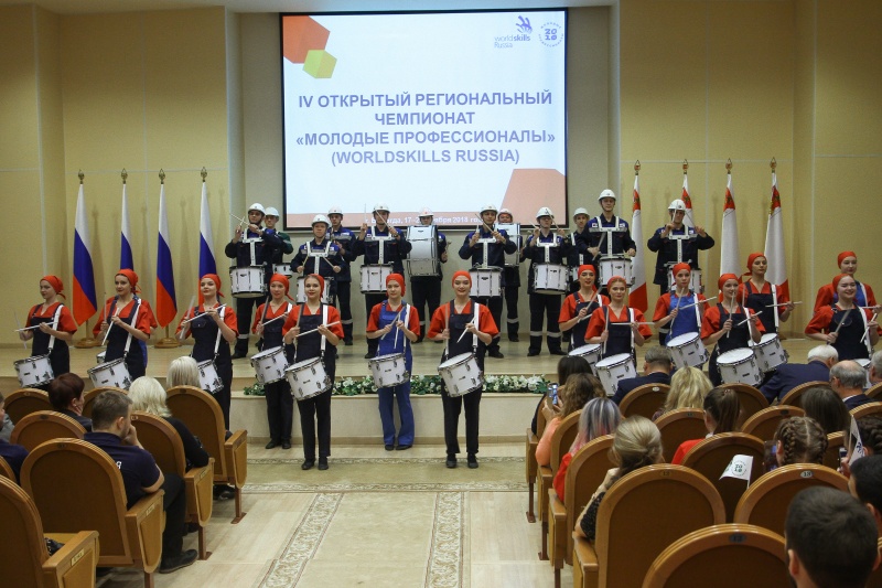 https://www.vologdazso.ru/upload/medialibrary/9bc/9bc9e47d33c9184754fec4735d862ed6.jpg