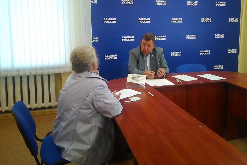 Председатель тсн. Председатель тсн кленовая. Председатель тсн нижегородский район. Председатель тсн. Председатель тсж уральская 117.